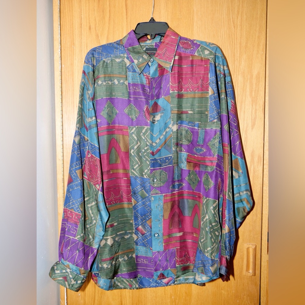 Men’s size large silk patterned button down